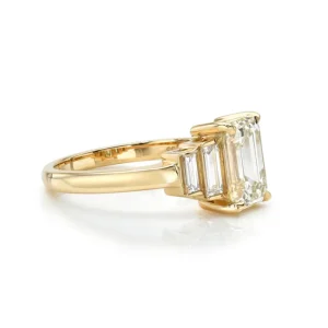 CAROLINE - PRONG SET>SINGLE STONE Best