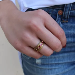 EDEN>SINGLE STONE Fashion