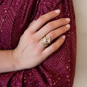 LARGE JULIA>SINGLE STONE Best