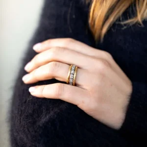 LARGE JULIA>SINGLE STONE Best