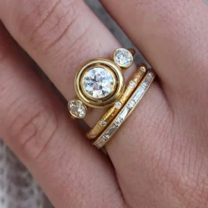 PAIGE>SINGLE STONE Best