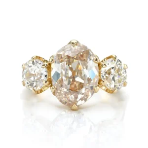 THREE STONE GIA>SINGLE STONE Sale